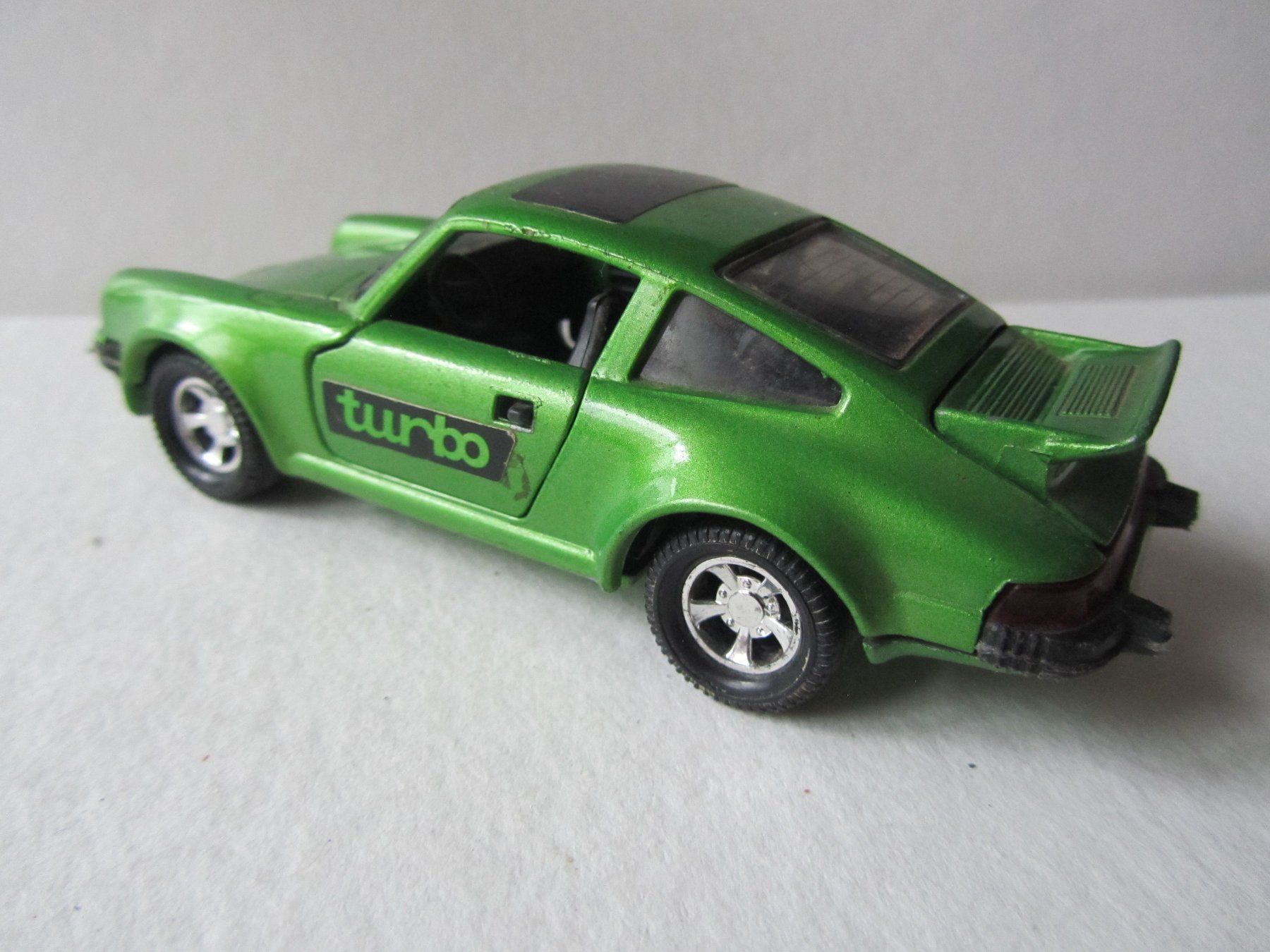 Matchbox Modellini d'auto: Porsche Turbo, Matchbox Super Kings – Usato da Weiningen ZH venduto da dietsch57 5