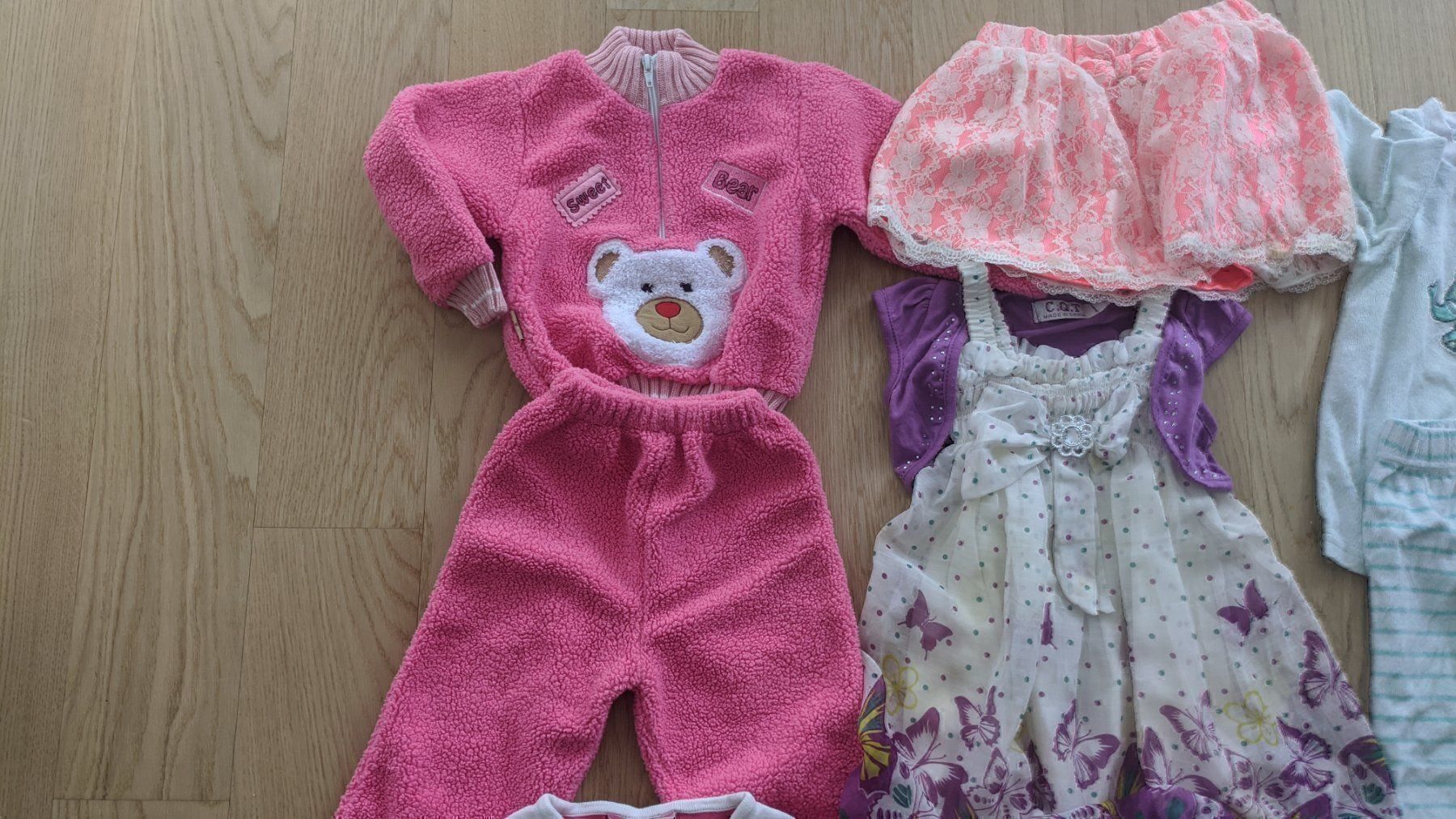 Lotti & Set di vestiti: Kleiderpacket Gr. 92 Mädchen – Usato da Zürich venduto da pisamun 1