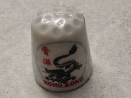 Fingerhut aus Porzellan Hong Kong guter Zustand verpackt