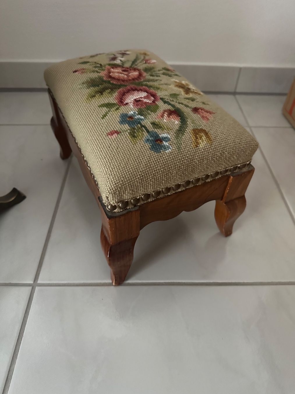 Sgabelli: Schemel (3 Stück) – Usato da Hirzel venduto da Harp079340