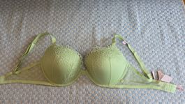 Schöner Victorias Secret BH 85DD NEU lindengrün