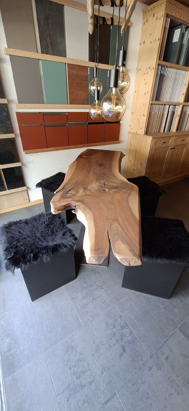 Tischset: Apero Tisch mit Hocker – Neu (gemäss Beschreibung) aus Adelboden von Gotthard2010 3