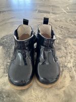 Kids Boots OBIBI Navy Patent Size 22 Good Condition