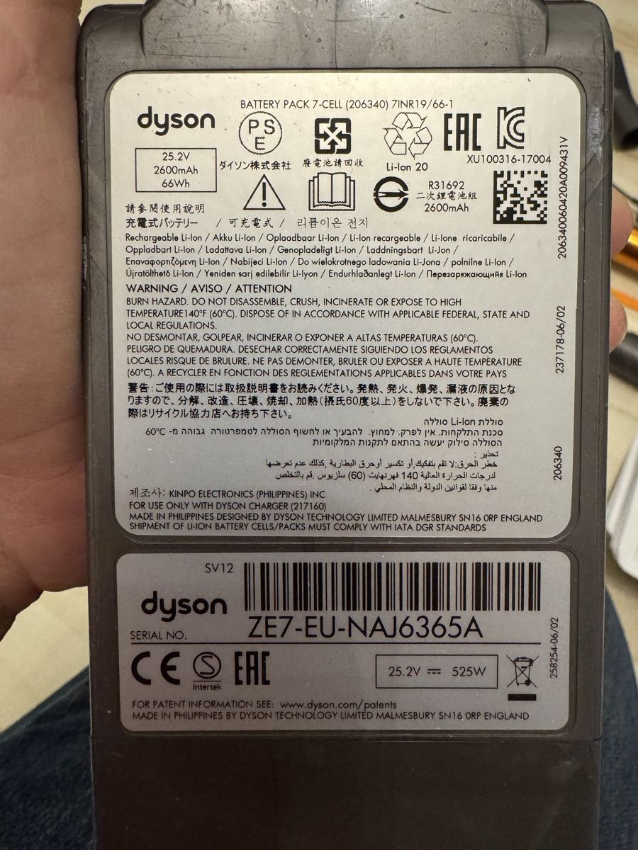 Dyson Staubsauger & Zubehör: Dyson V10 Absolute (SV12)  – Gebraucht aus Pratteln von Neth 4