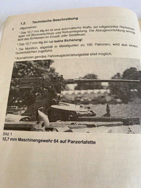 Libri: REGLEMENT  12,7 MM  MASCHINENGEWEHR  CH ARMEE – Usato da Chur venduto da silbermon 2