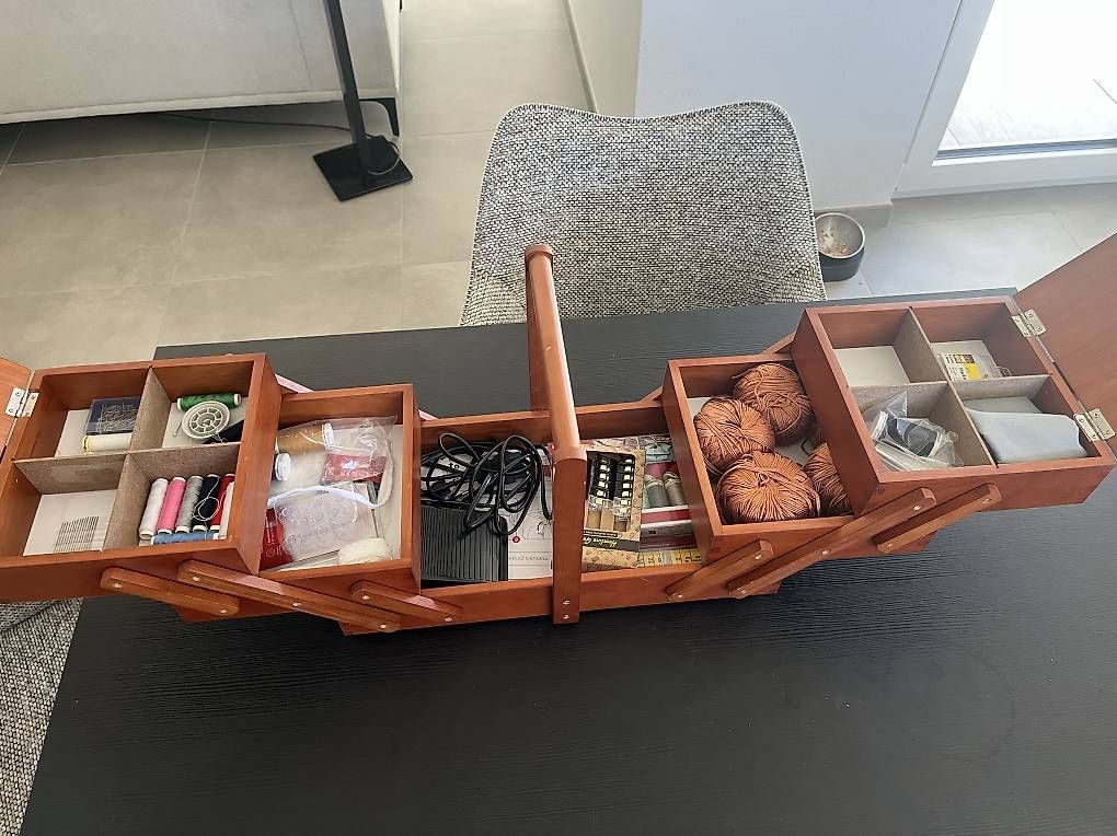 Machines à coudre: Singer HD4424 neuve + accessoires – Neuf avec emballage d'origine à Ardon par yan_b9x6 1