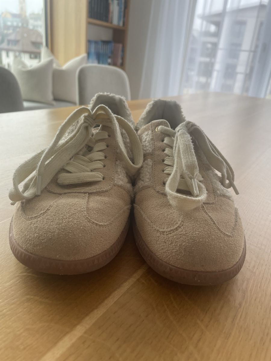 Scarpe da donna: Stylische Back 70 Sneaker, Grösse 37 – Usato da Emmenbrücke venduto da sim_gt9g 1