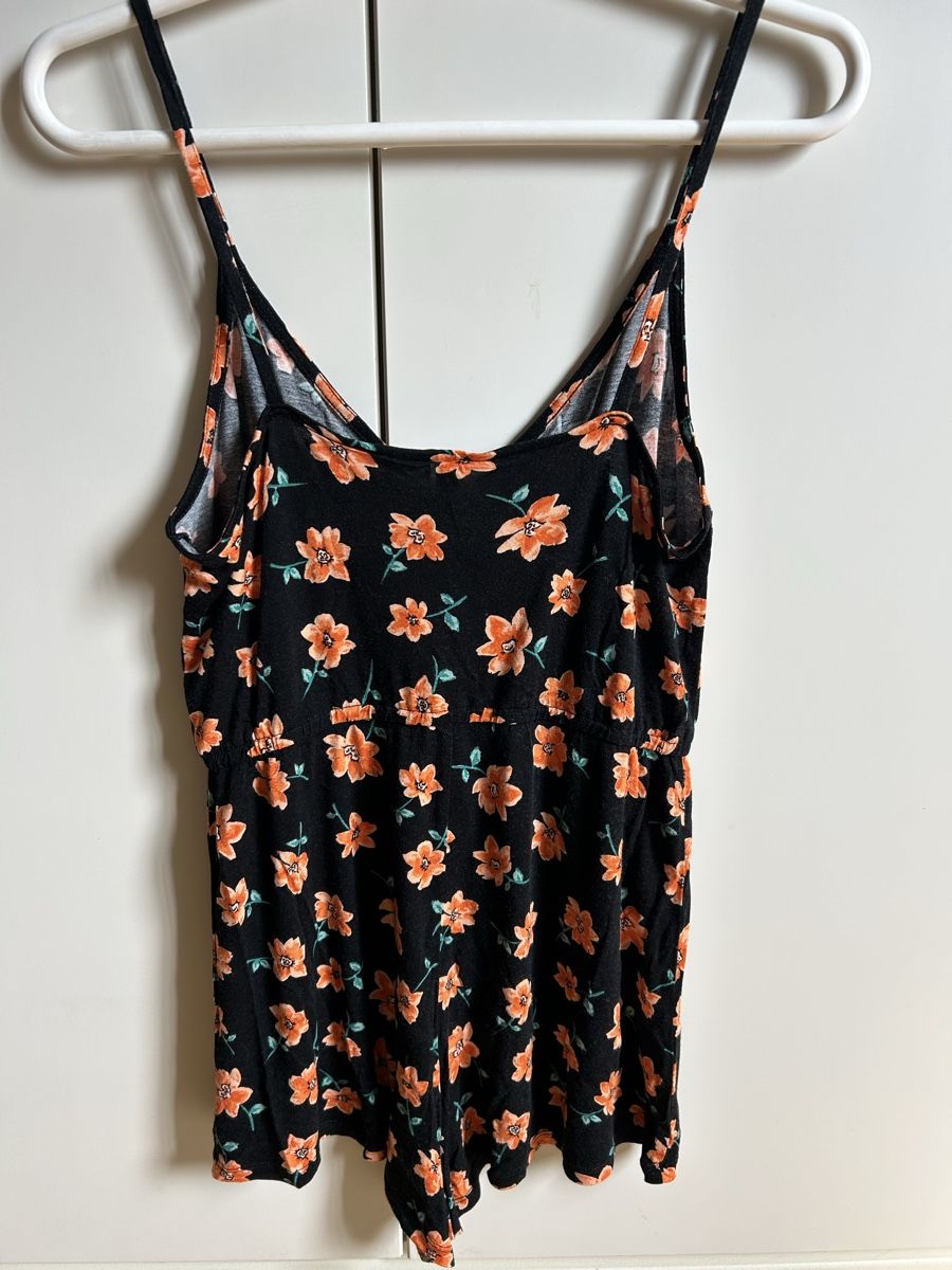 H&M Kleider: Dress/Short H&M size 36 – Gebraucht aus Zürich von Sophie0569 1