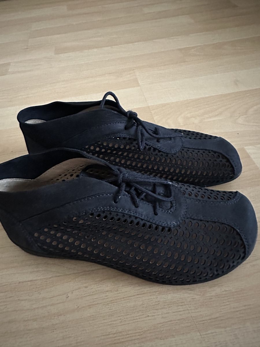 Helvesko Scarpe da donna: Helvesko Sommerschuhe luftig Gr. 37 – Usato da Weinfelden venduto da kam_jxz5