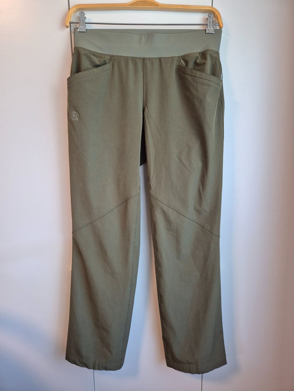 Millet Pantaloni: MILLET   damen   hose   olive    Grösse 38 – Usato da Niederweningen venduto da Obson