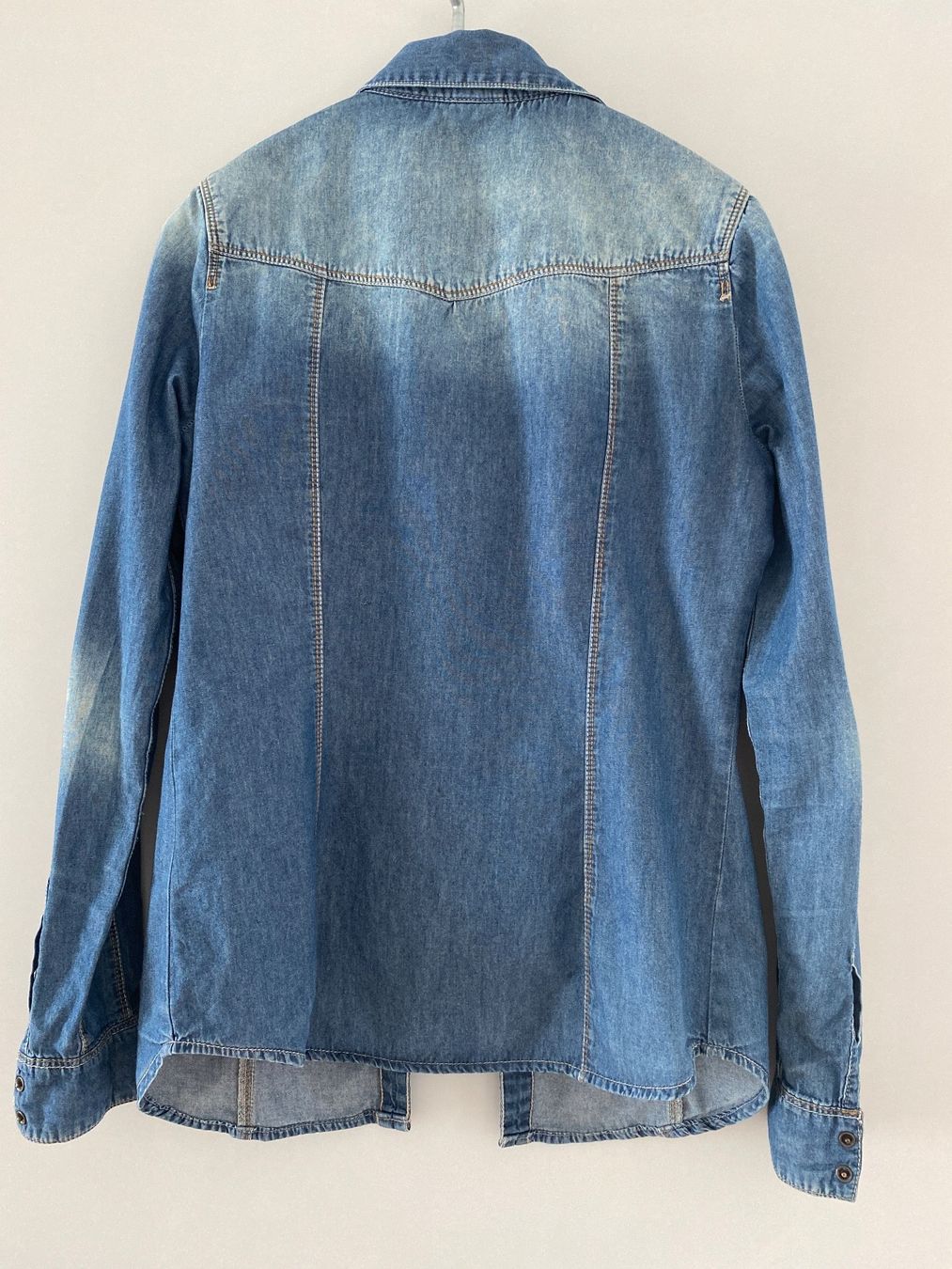 Bershka Blusen: Jeansbluse Grösse s Top Zustand – Gebraucht aus Glattbrugg von riseca 3