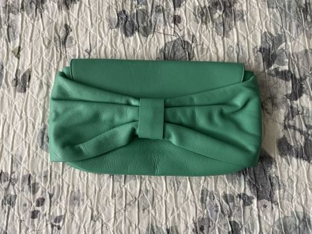 Valentino Red - Clutch / Handtasche grün