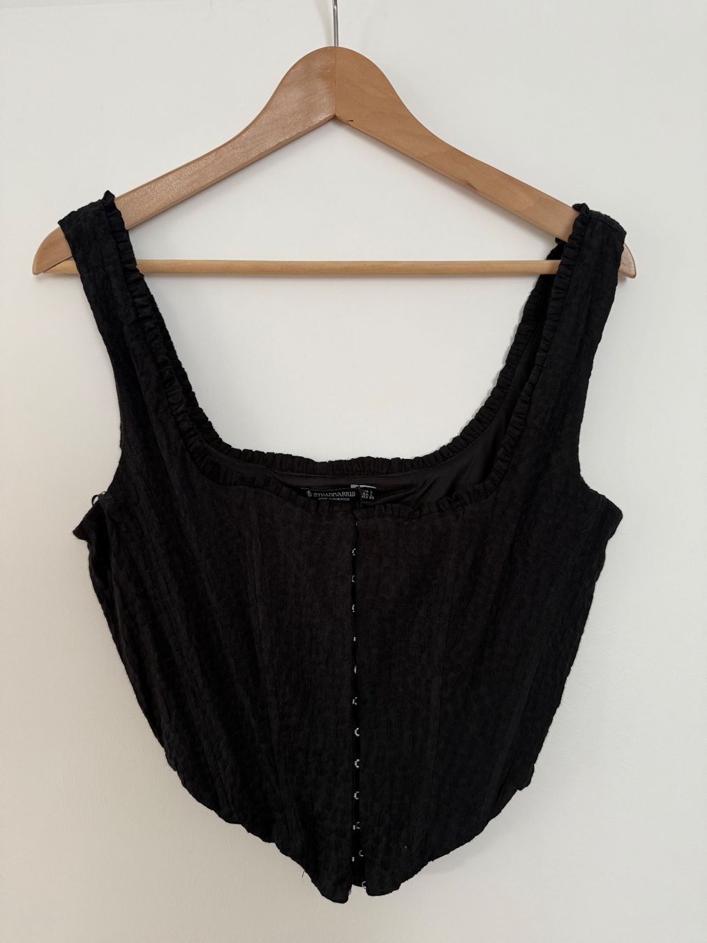 Stradivarius Top: Schwarzes Stradivarius Top, Grösse L – Nuovo e nell'imballaggio originale da St. Gallen venduto da sarah0004