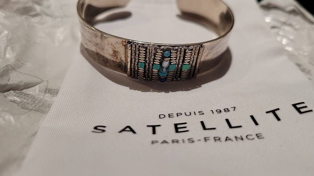 Armbänder & -reifen: bracelet satellite Paris – Gebraucht aus La Tour-de-Peilz von Lepuik