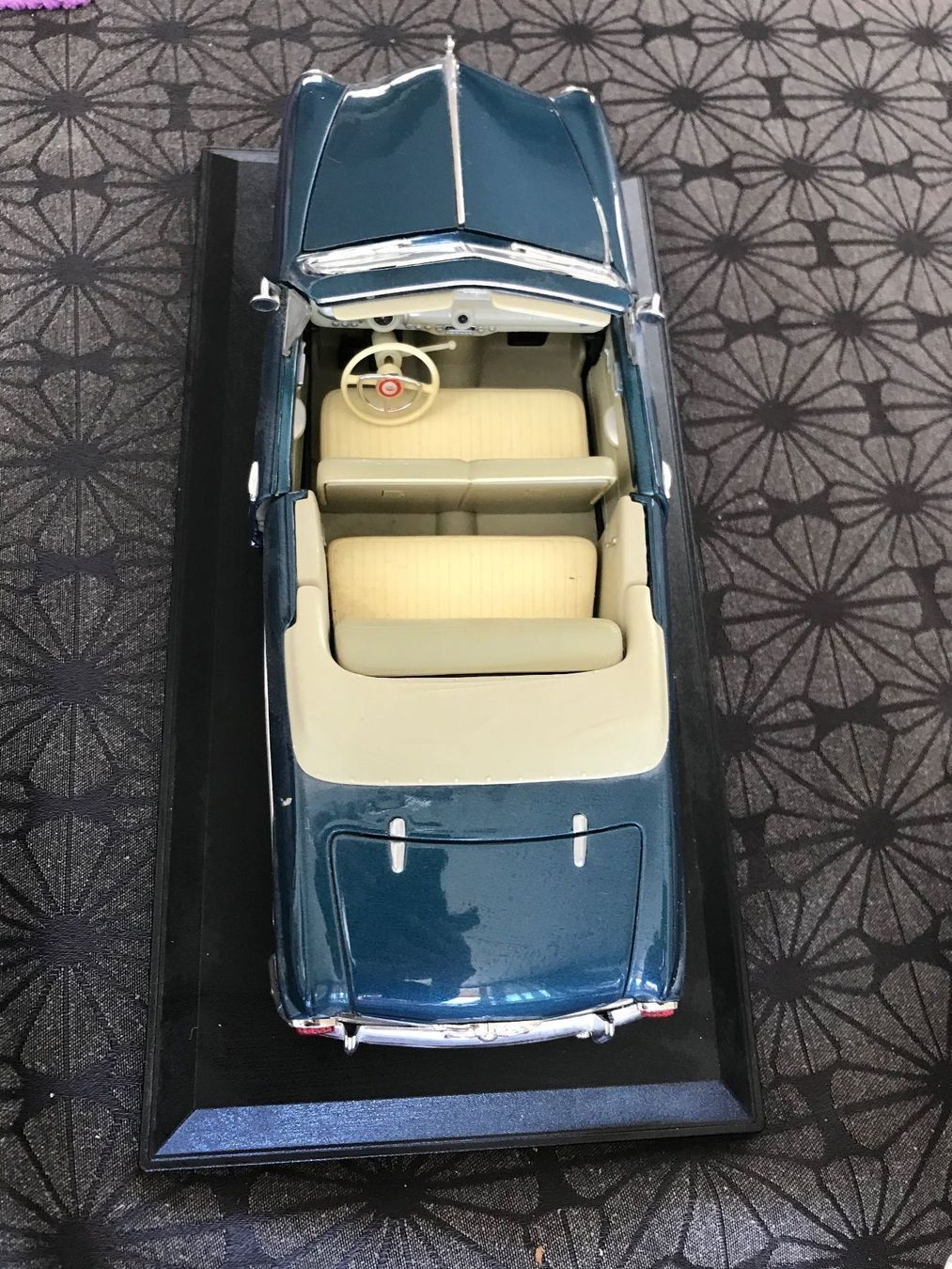 Maisto Voitures modèles: FORD Oldtimer Cabrio Modellauto – D'occasion à Mauren par SB1606 3