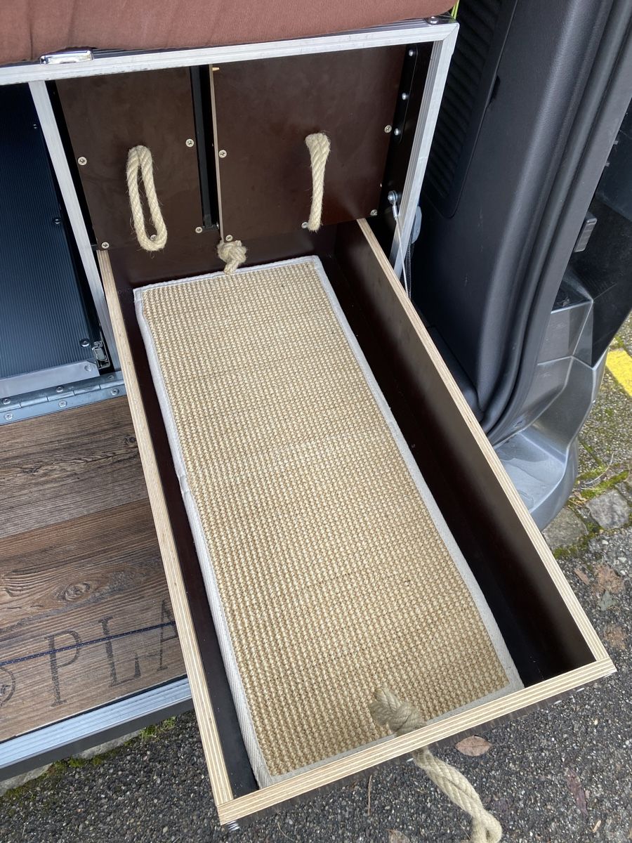 Zubehör: Ququq Campingbox – Gebraucht aus Winterthur von  4