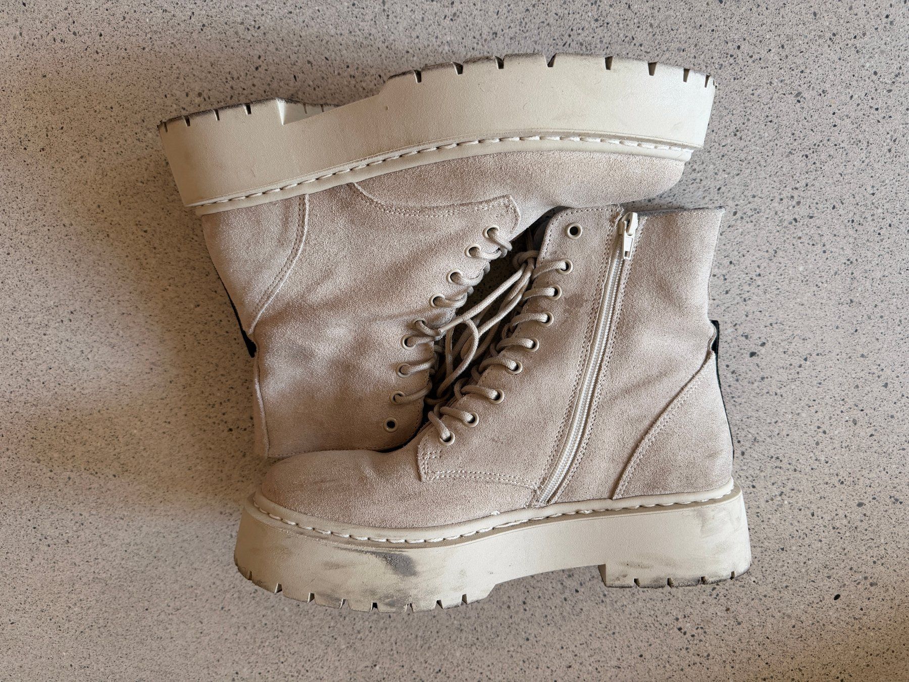 Steve Madden Scarpe da donna: Steve Madden Skylar Boots Gr. 42 Beige Wildleder Chunky – Usato da Baden venduto da sawill93 1