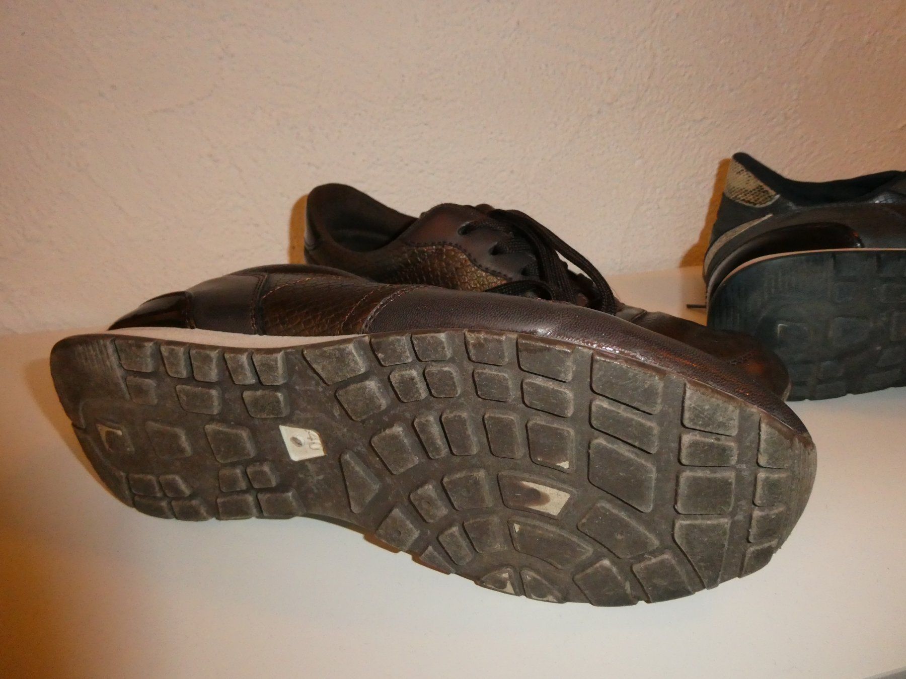 Damenschuhe: Halbschuhe Gr. 40 – Gebraucht aus Mels von KOSL 2