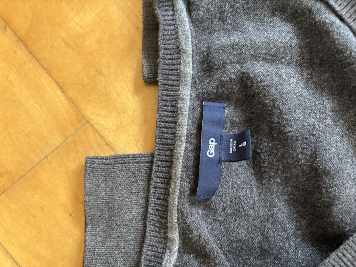 Pulls & Sweat-shirts: Gap sweater – Neuf (Voir description) à ZOLLIKON par FamilleArleti 1