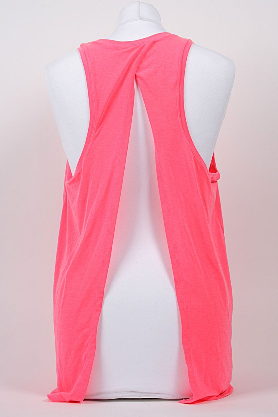 Gap Top: GAP Sporttanktop pink – Usato da Zollikofen venduto da Restwert_Zollikofen 1