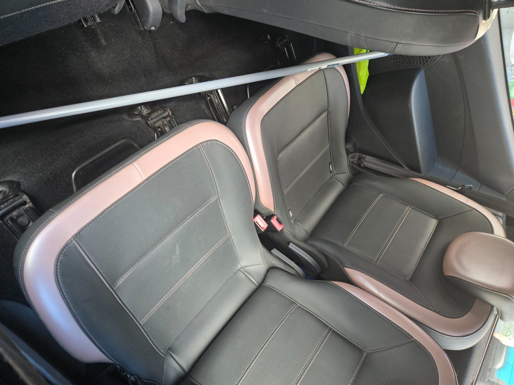 Renault Automobili: Twingo 2 essence 1.2 75ch – Usato da Genève venduto da koc_glt5 5