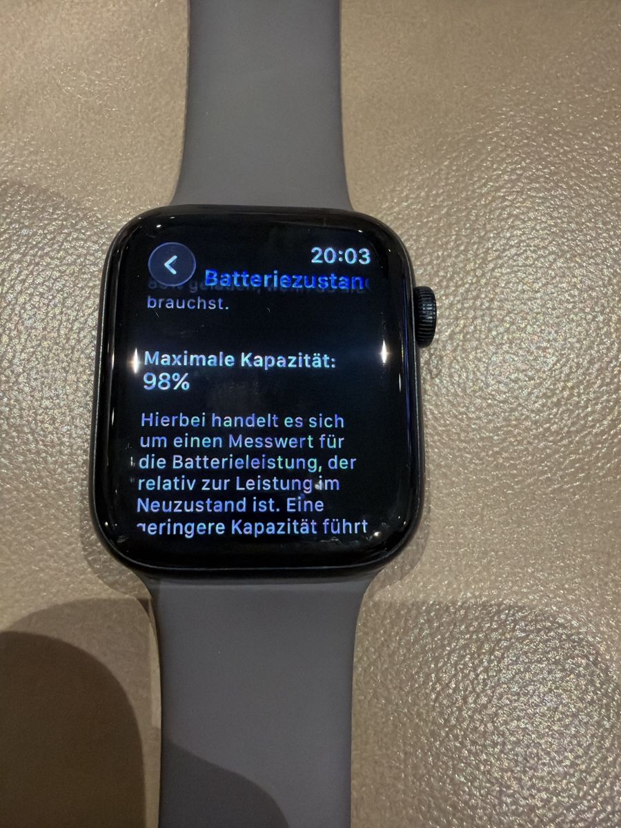 Apple Smartwatch: Apple Watch SE 2. Generation 44 mm GPS – Usato da Rorschacherberg venduto da j1996 3