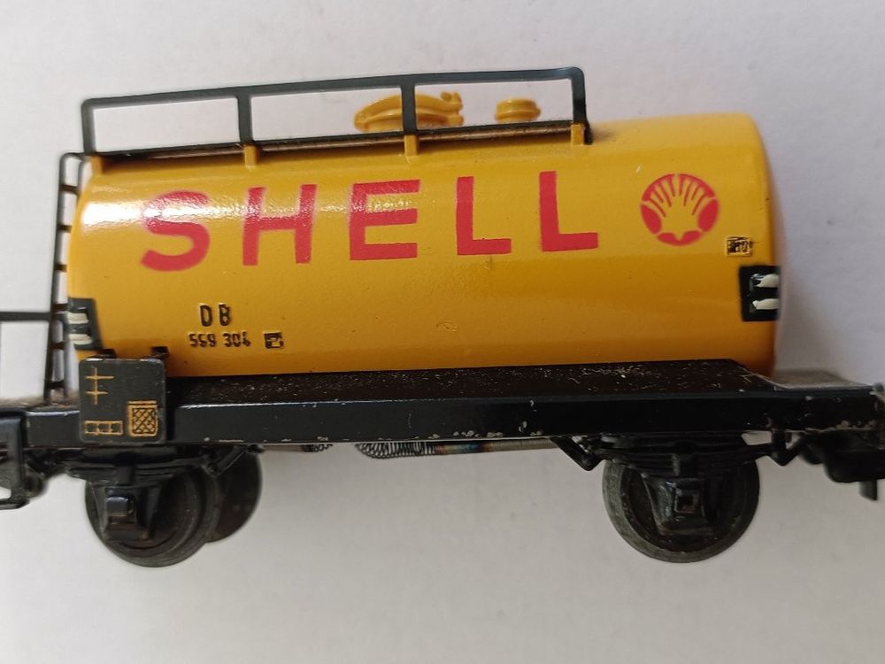 Märklin Shell Tankwagen aus Metall (Gebraucht) in für CHF 6 – mit ...