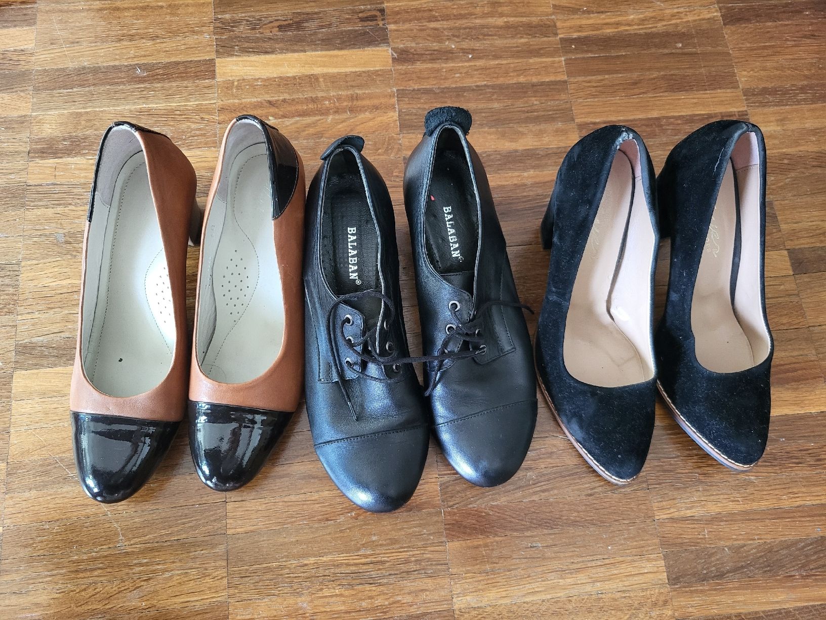 Scarpe da donna: Schuhpaket, Gr.40 – Usato da Basel venduto da Ywana
