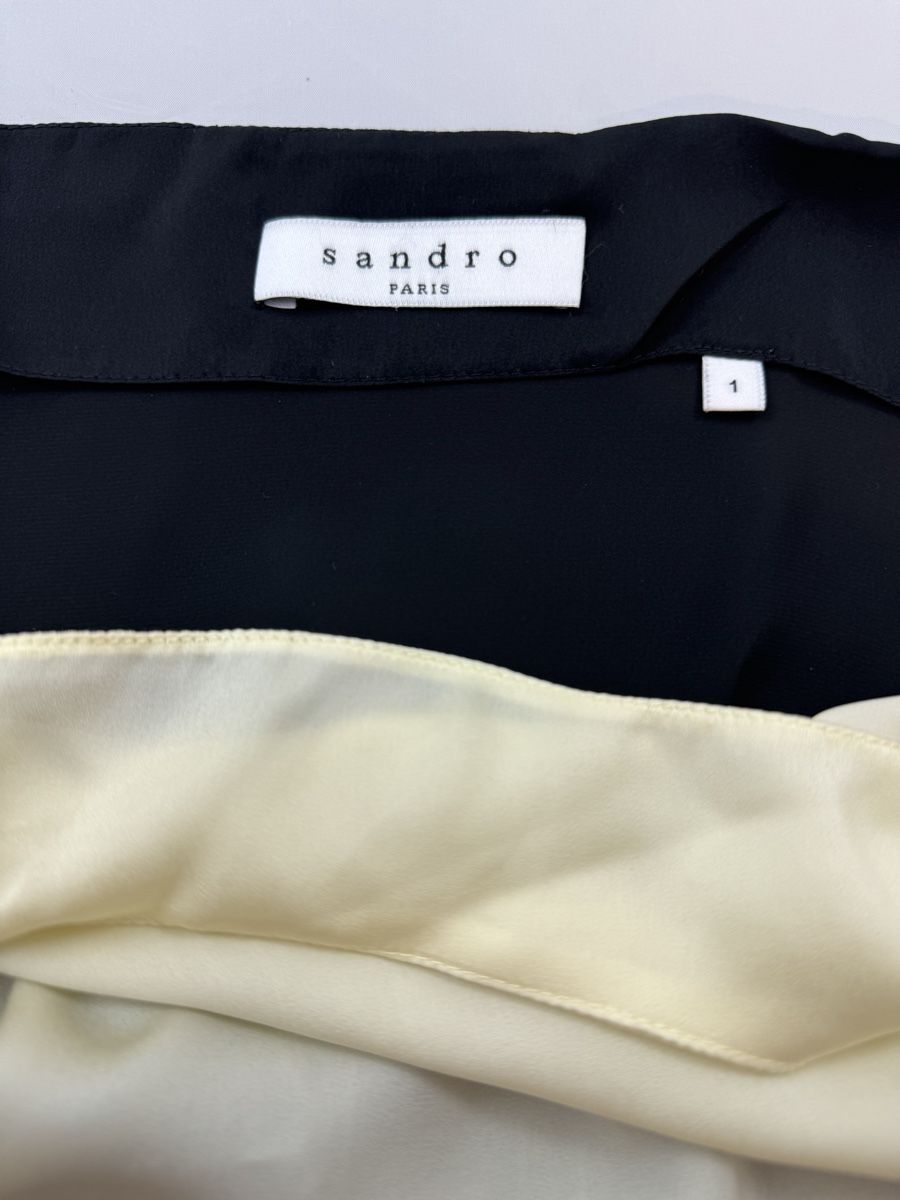 Sandro Tops: Sandro Paris Lace Top, Size 36 Black/Cream – Gebraucht aus Hurden von rac_wyf8 7