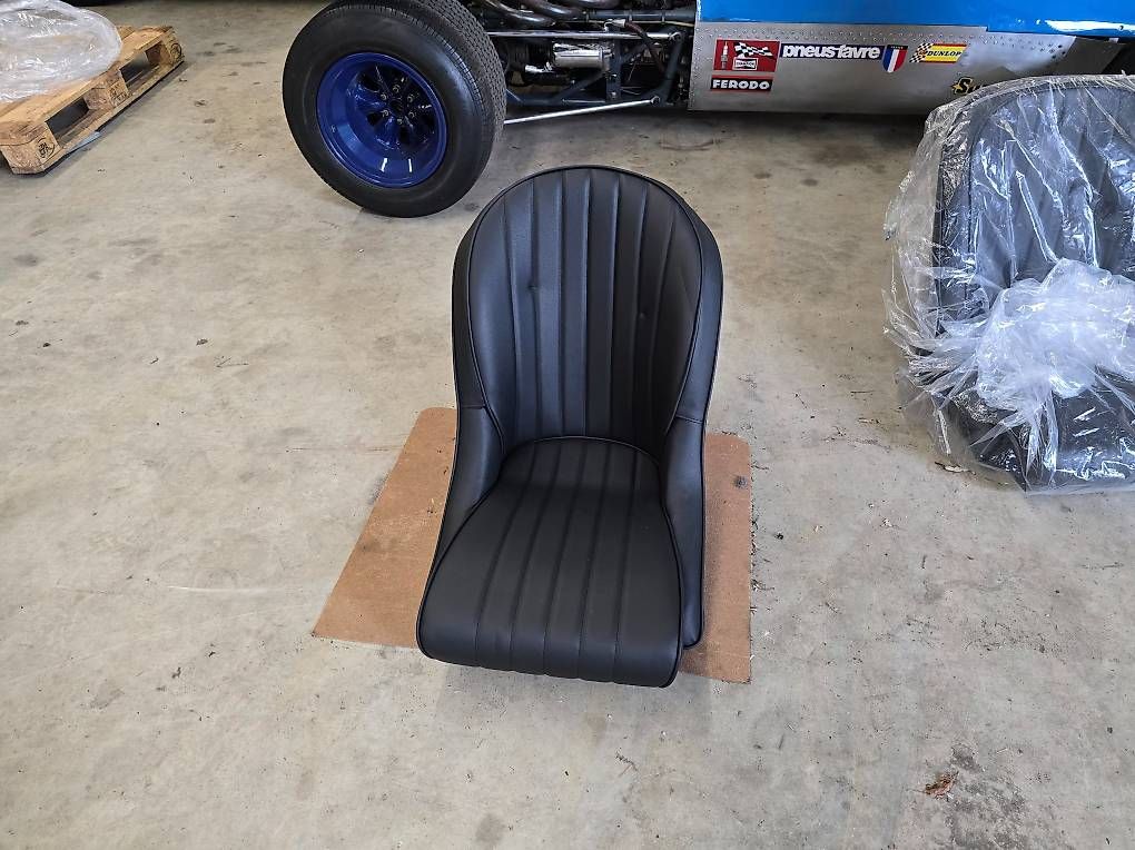 Alle Autoersatzteile: Oldtimer Schalensitz Cobra – Gebraucht aus Grosswangen von LUNI_Classic_Cars