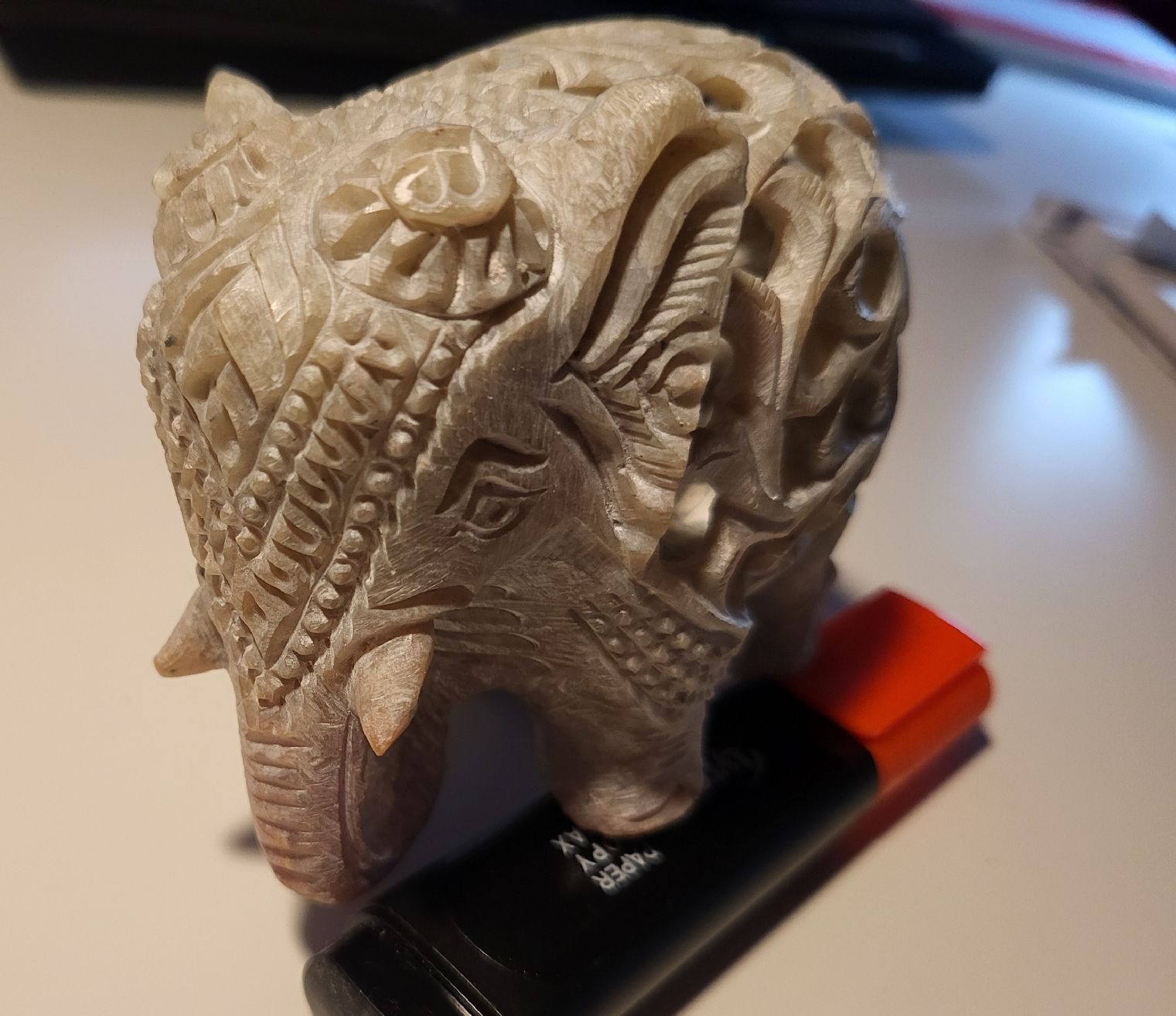 Statuette: Deko Elefant aus Stein – Usato da Birmenstorf AG venduto da Cjl 2