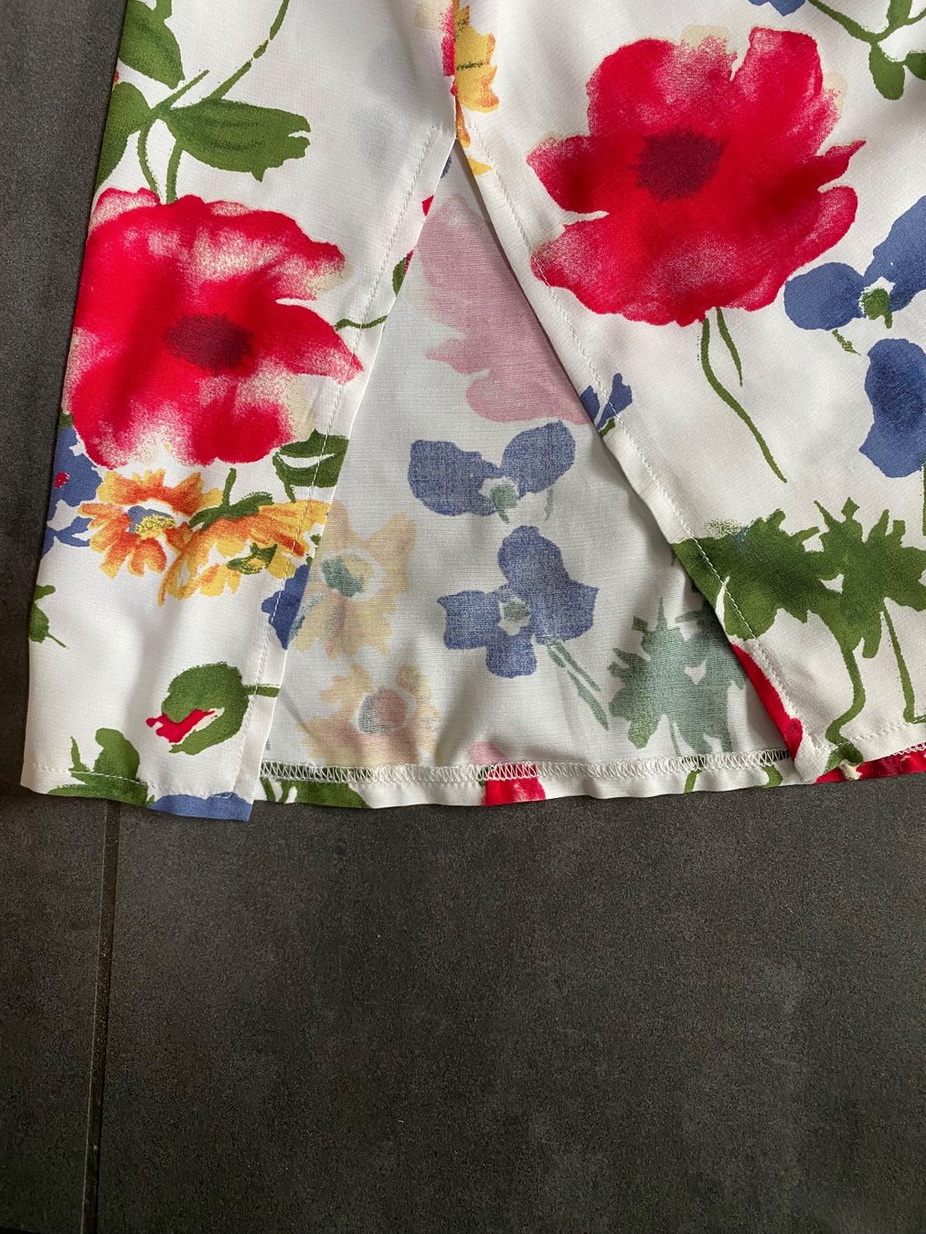 Gerry Weber Gonne: Gerry Weber Zweiteiler Jupe & Bluse Gr. 36 Blumenmuster – Usato da Niederhasli venduto da Erwied 8