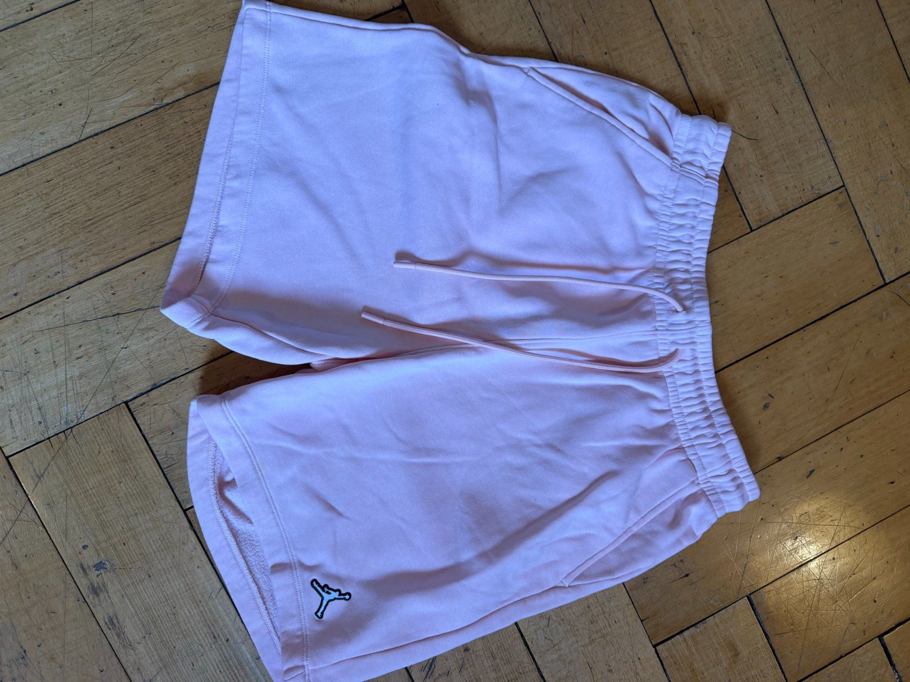 Lotti di vestiti: Ensemble Jordan rose veste zippée et short – Usato da Genève venduto da rij_7zrr 3