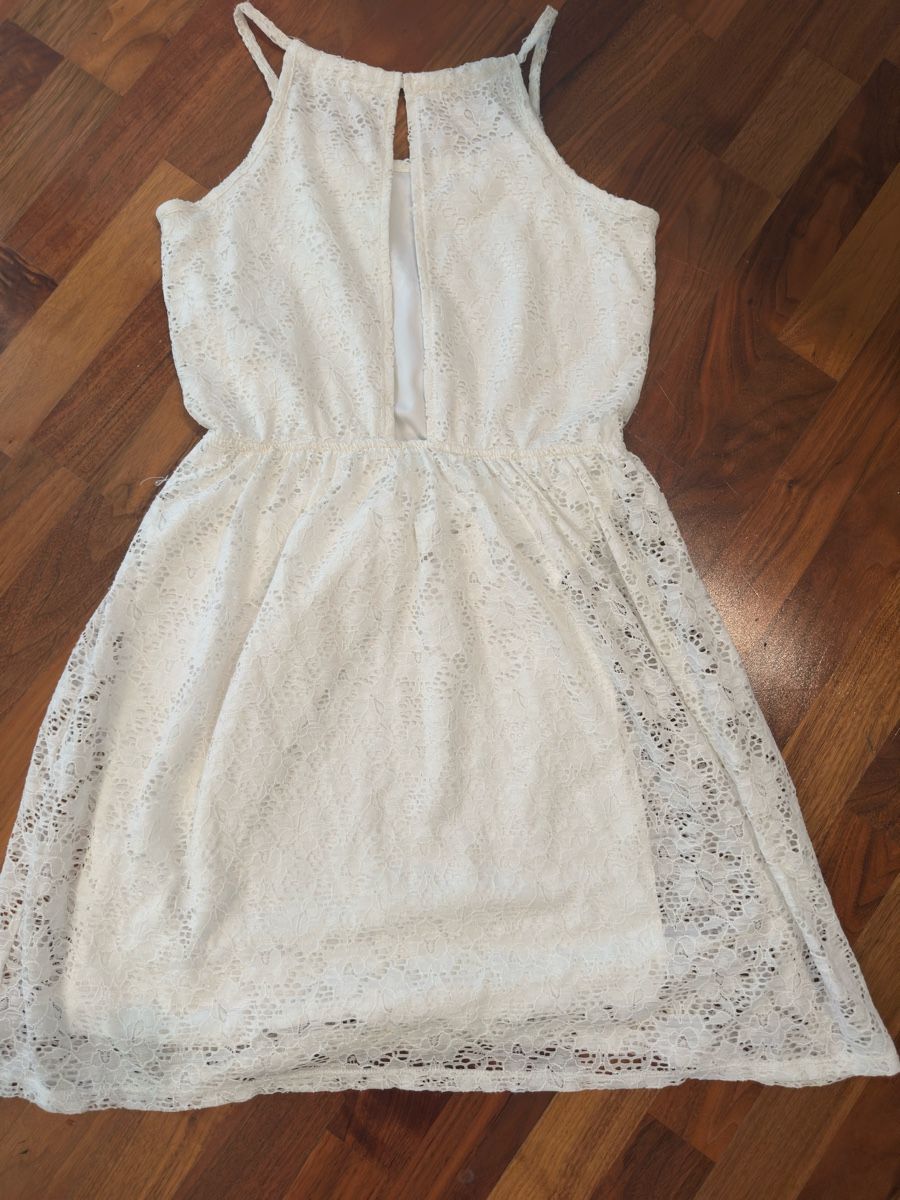 H&M Vestiti & Gonne: Mädchenkleid Spitze Grösse 152 von H&M – Usato da Adliswil venduto da patrizia.roth01 1