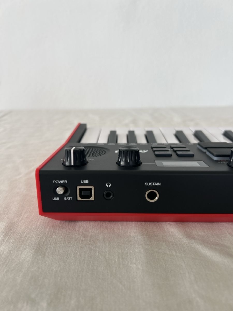 Akai Strumenti musicali: AKAI MPK Mini Play MIDI Keyboard good condition – Usato da Dietikon venduto da mathemathis 5