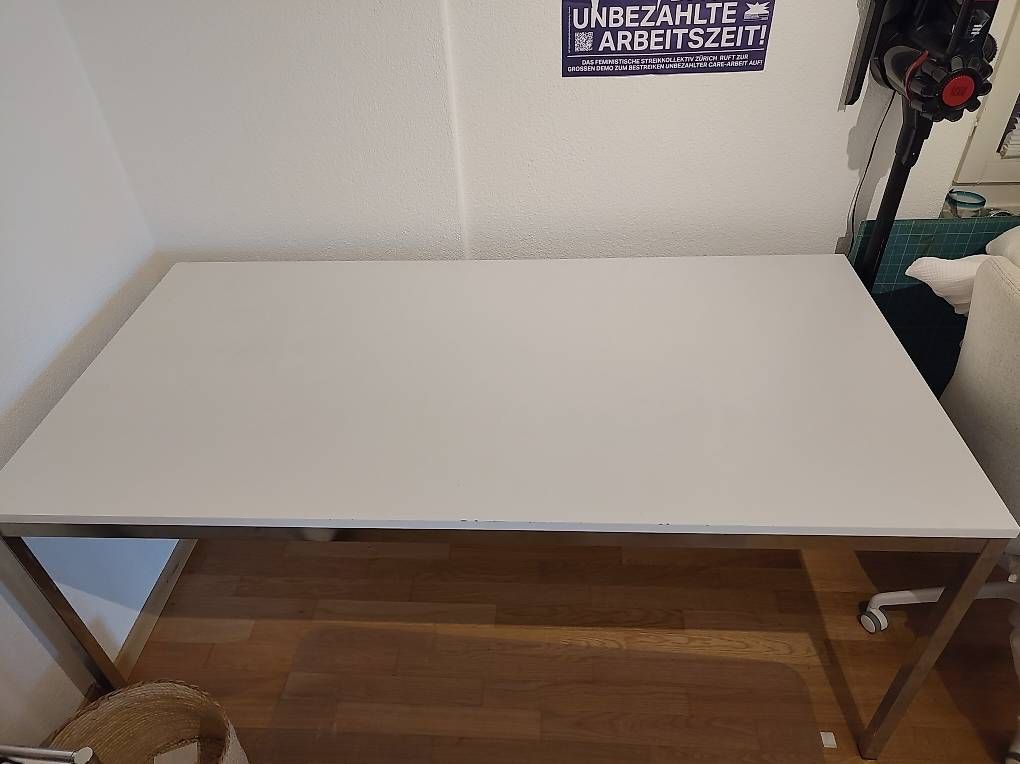 Bureaux: Pult 160x80 – D'occasion à Küsnacht ZH par AnjaNathalie 1