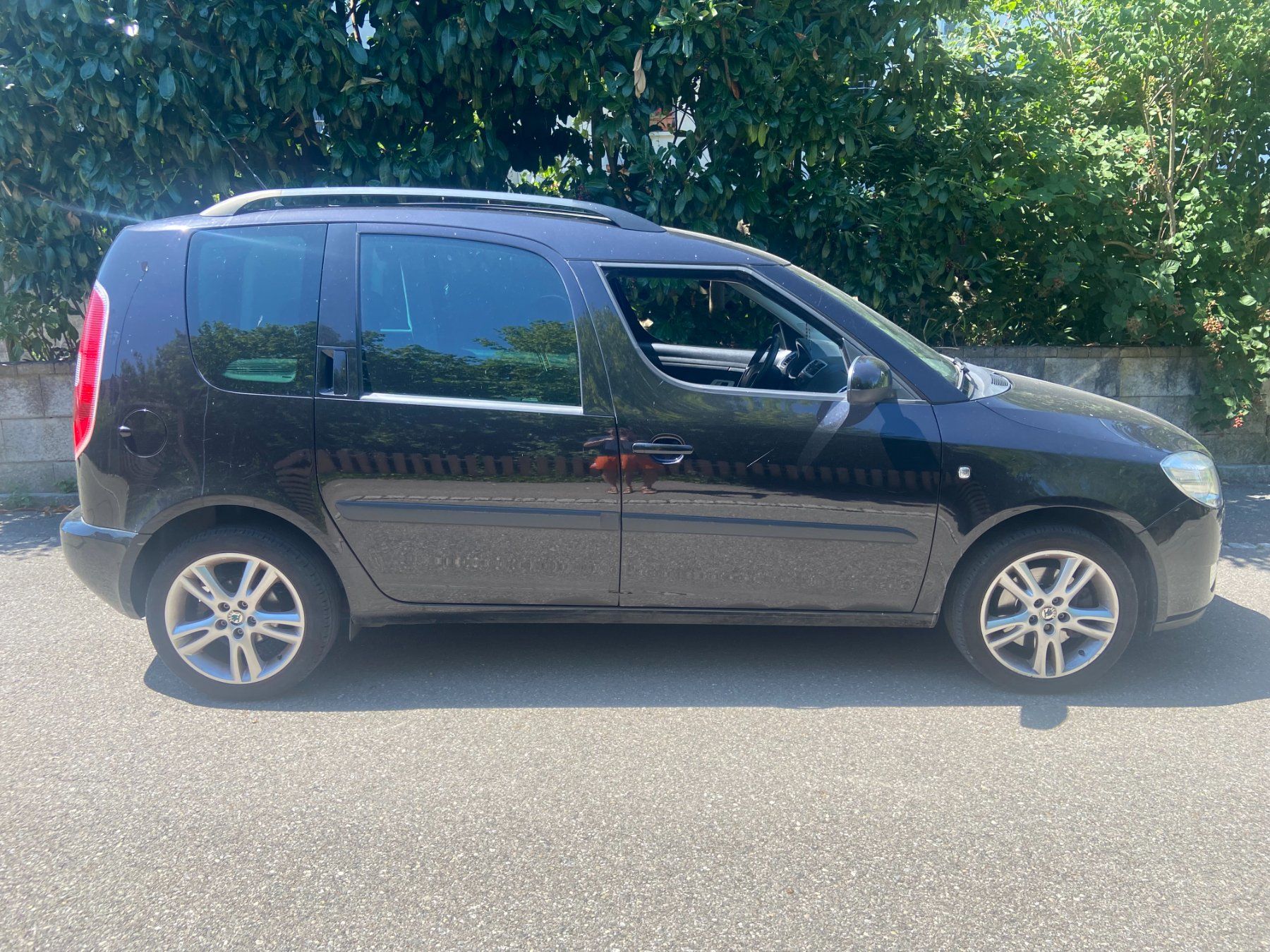 Skoda Automobili: Skoda Roomster 1.6 / 162'000 km – Usato da Oberglatt ZH venduto da noa33 2