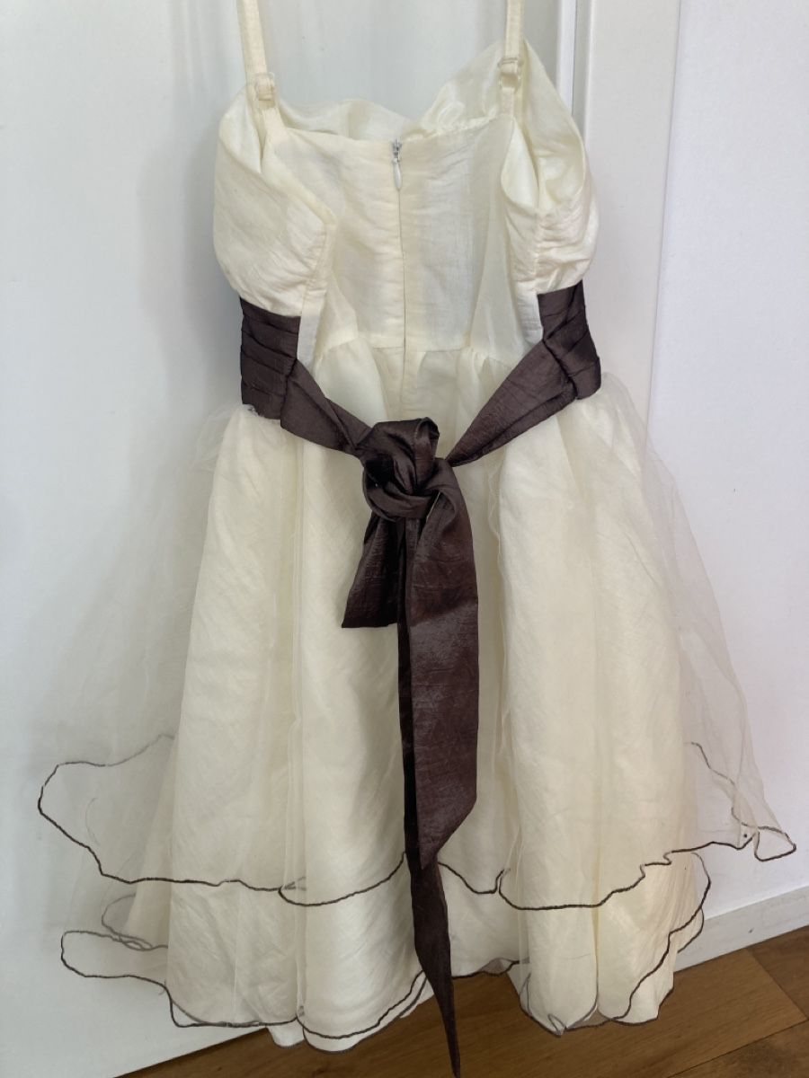 Robes et jupes: Robe de cocktail – Neuf (Voir description) à Daillens par blancheneige4 4