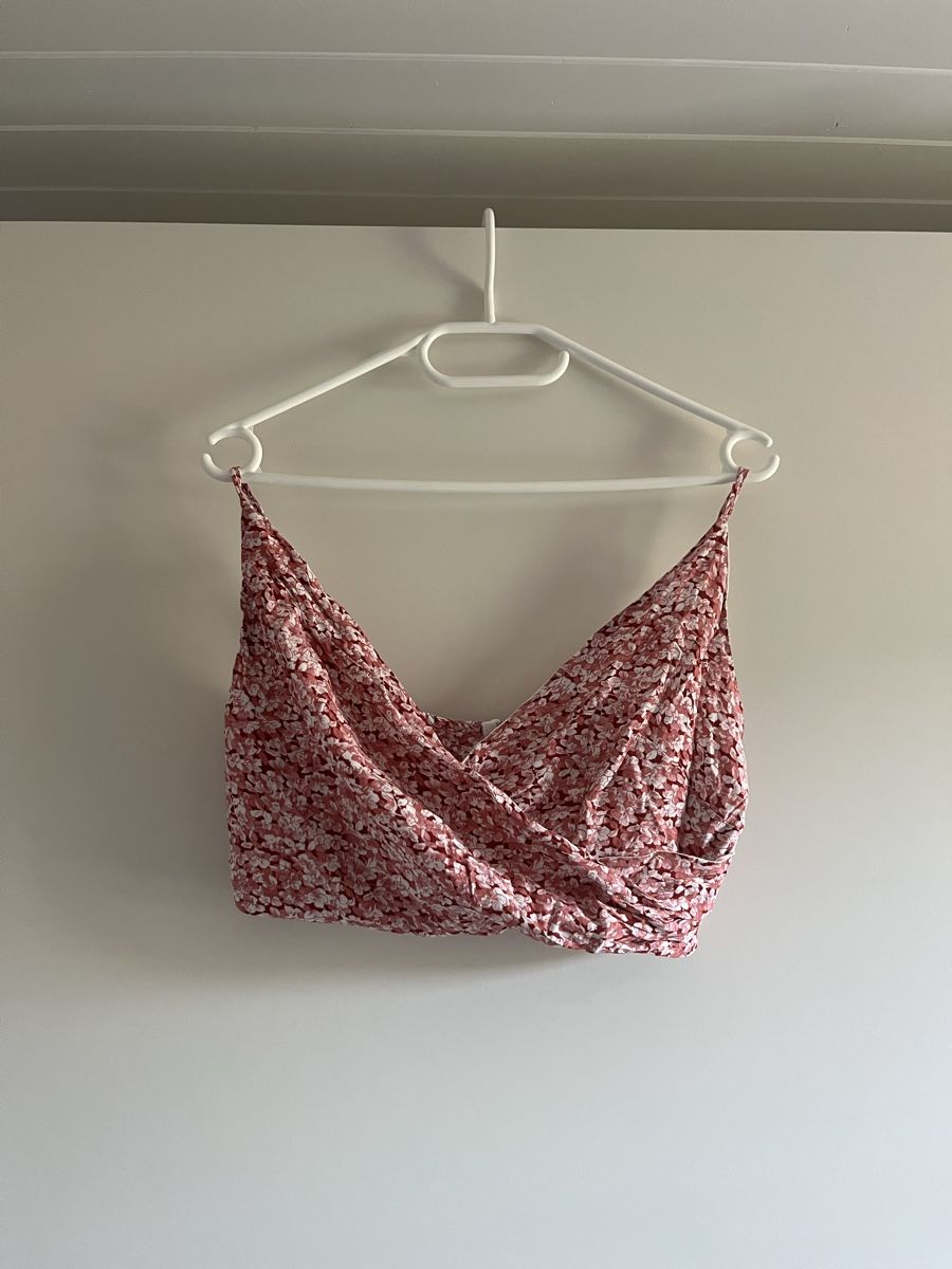 Shein Tops: Top – Gebraucht aus Montsevelier von Duna2210