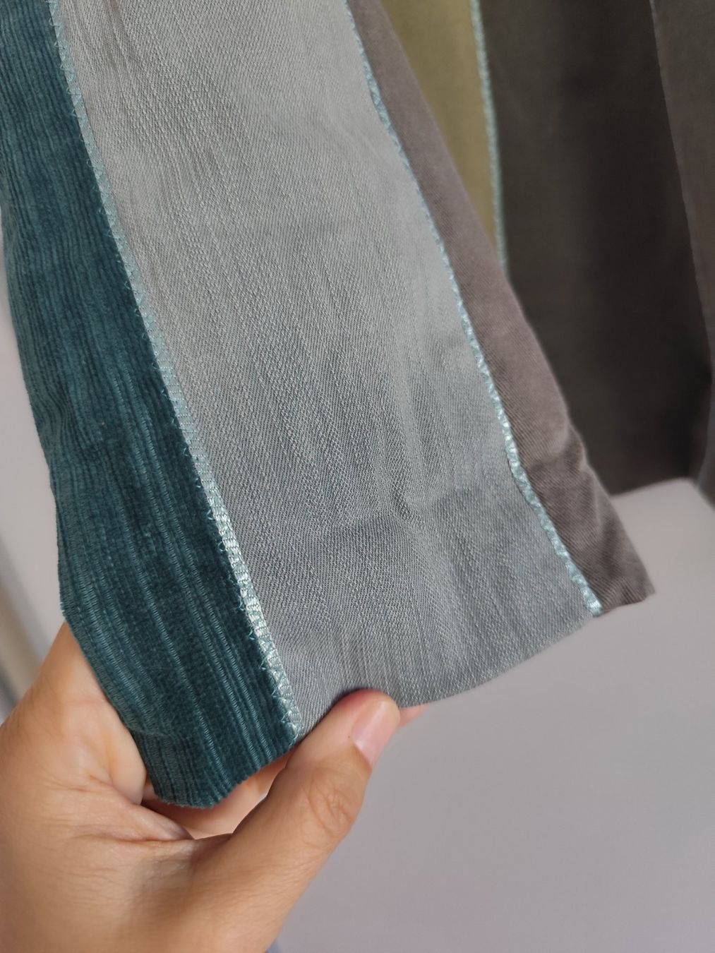 Giacche: Jacke Patchwork Design mehrfarbig mit Reissverschluss – Usato da Zürich venduto da Sonnenkind1103 6