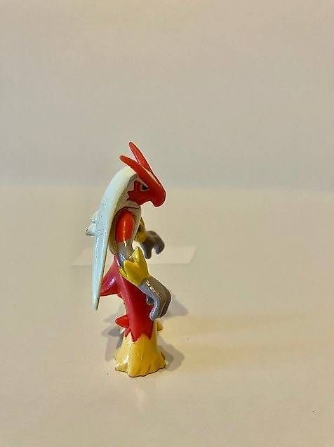 Pokémon Statuette: Figurine Pokemon Nintento Braségali 2004 – Usato da Tannay venduto da Comsa 1