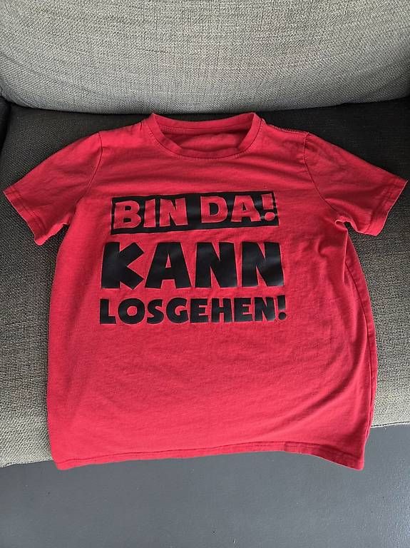 Kleiderpakete: 3 T-Shirts Gr. S/M im Set mit Sprüchen – Gebraucht aus Winterthur von Janine18 2