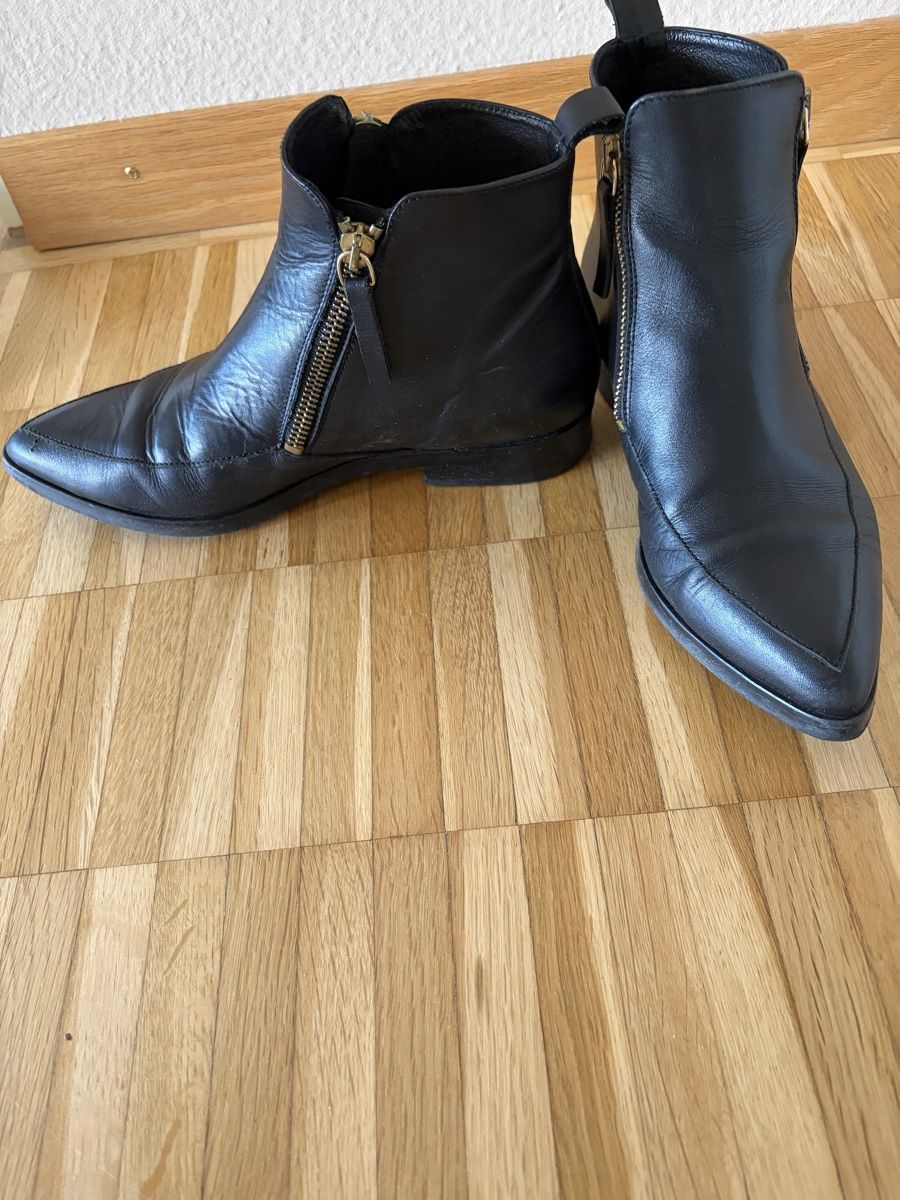 Chaussures femmes: Stiefeletten 36 – D'occasion à Muri b. Bern par waterlily2016 1