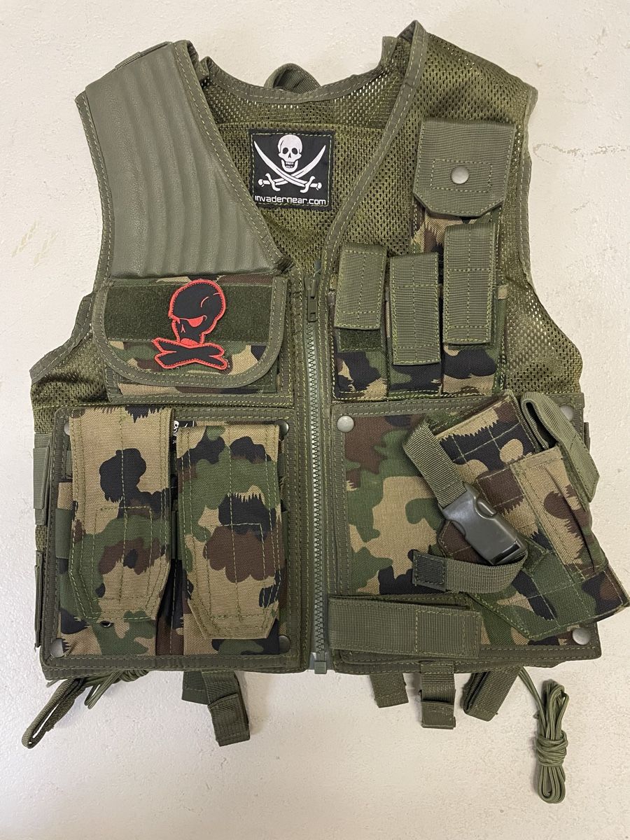 Uniformen: Taktische Weste Airsoft, Gr. verstellbar – Neu (gemäss Beschreibung) aus Zürich von SCHIESS-ZH