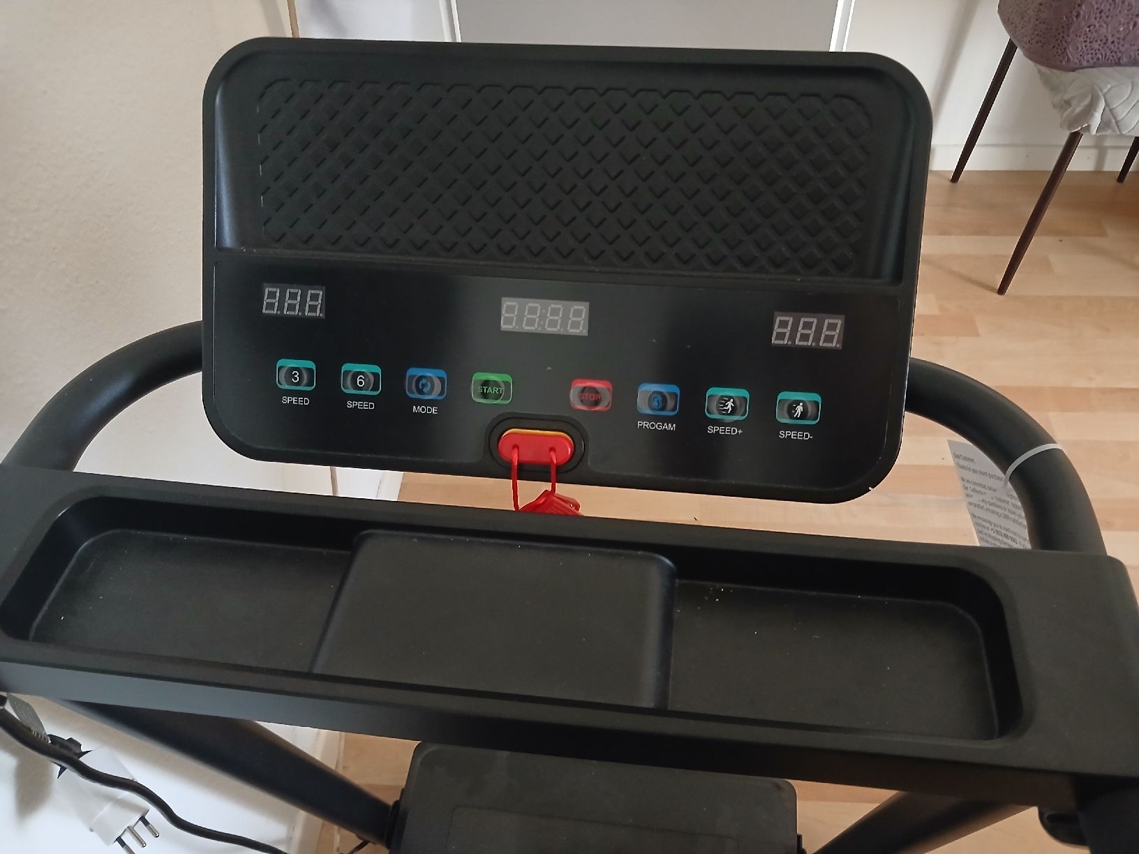 Hometrainer: Laufband schwarz elektrisch – Usato da Wangen b. Olten venduto da ViSo87 1