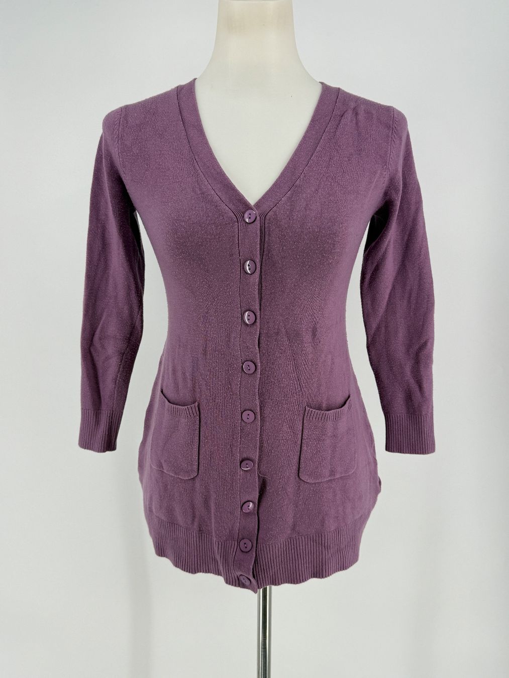 Pullover & Sweatshirts: Strickjacke Gr. S – Gebraucht aus Auenstein von moin.