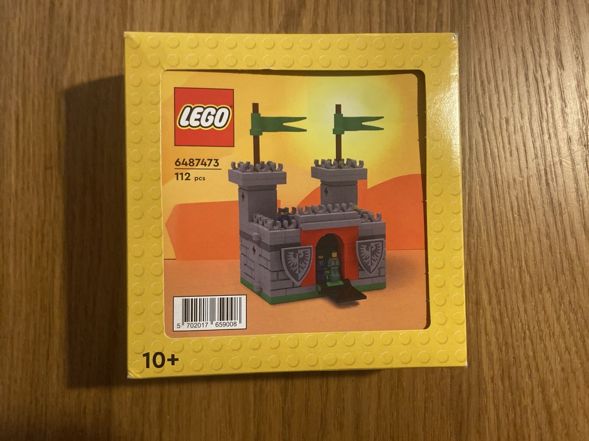 Lego Kit di costruzioni: Lego Château Forestmen - Édition Limitée - Neuf Scellé – Nuovo e nell'imballaggio originale da Vouvry venduto da Smeagold