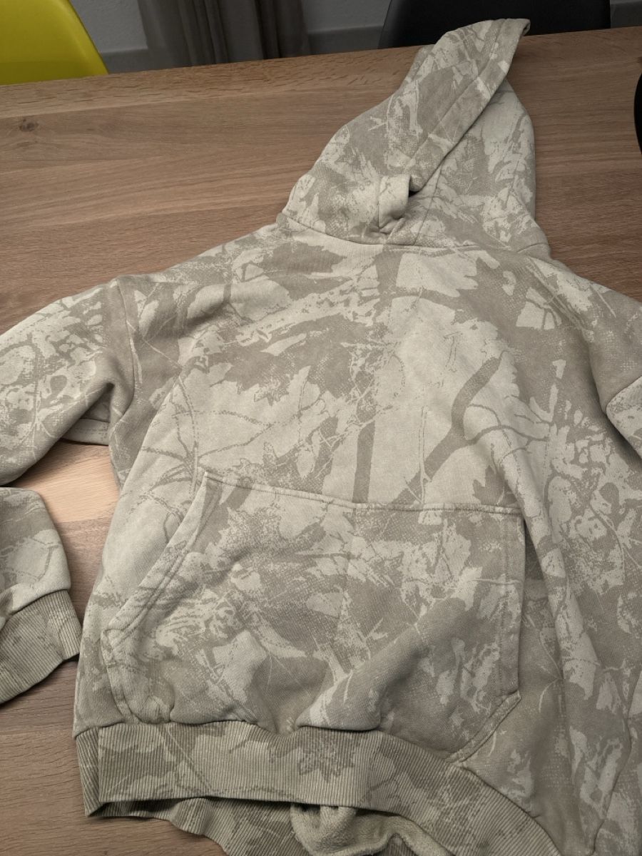 Pesoclo Pullover & Sweatshirts: Peso Hoodie – Gebraucht aus Obfelden von Andri_3