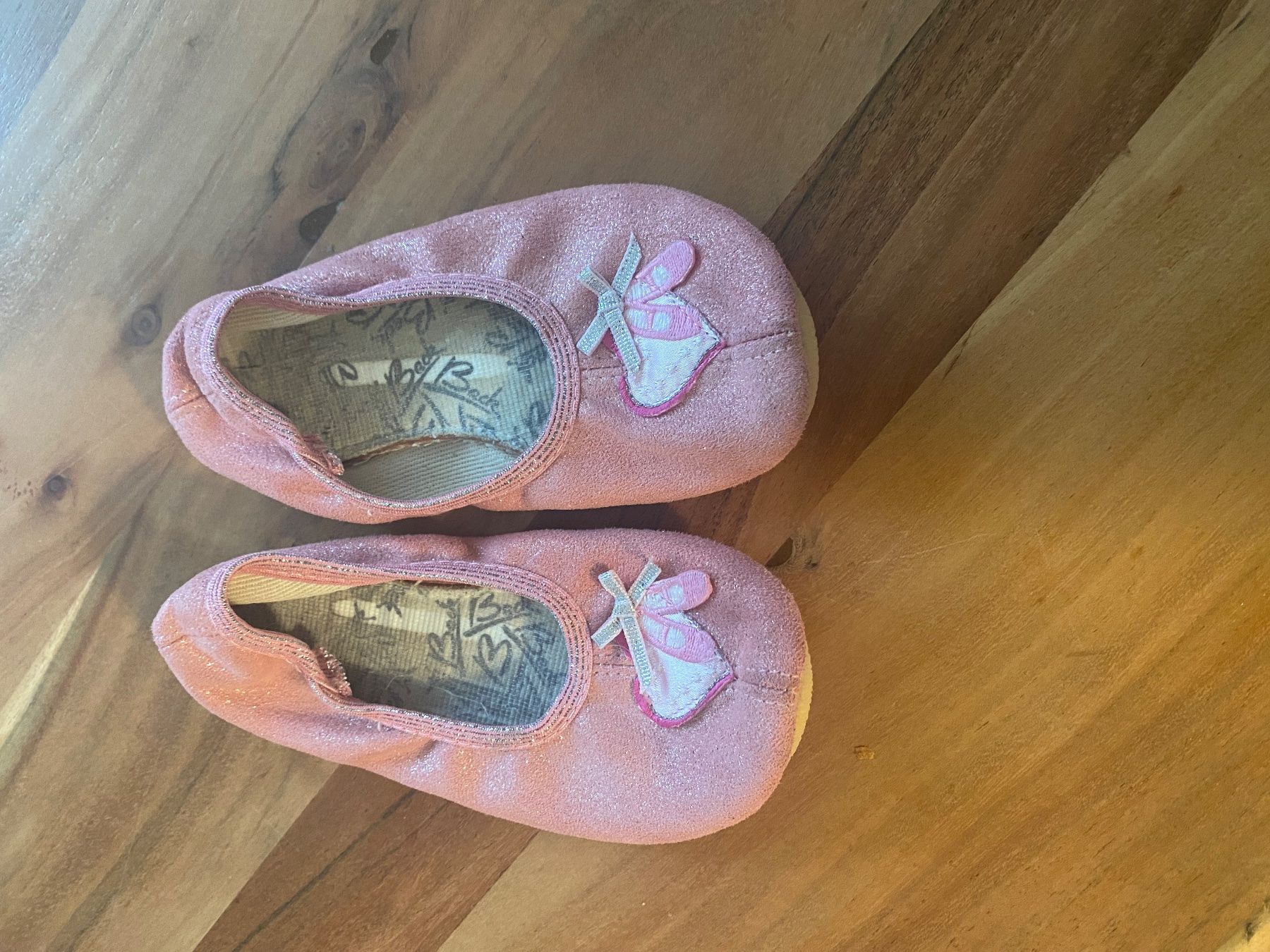 Scarpe per ragazzi: Turnfinken Gr. 29 pink Glitzer – Usato da Hettlingen venduto da BKH2021
