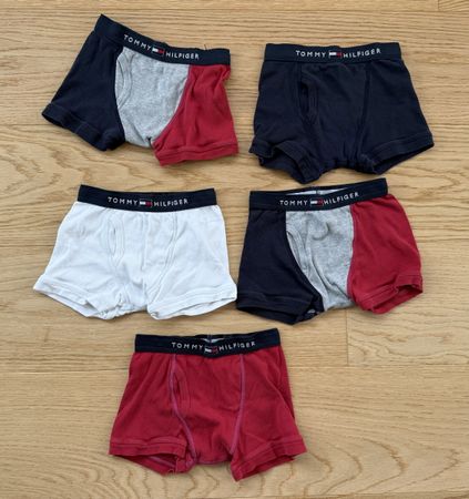 5x Tommy Hilfiger Boxershorts, Gr. 6-7, Top Zustand, 5 Stk.